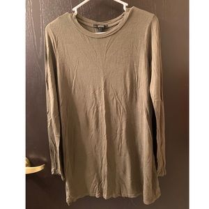 Oversized olive long sleeve tee with side slits
